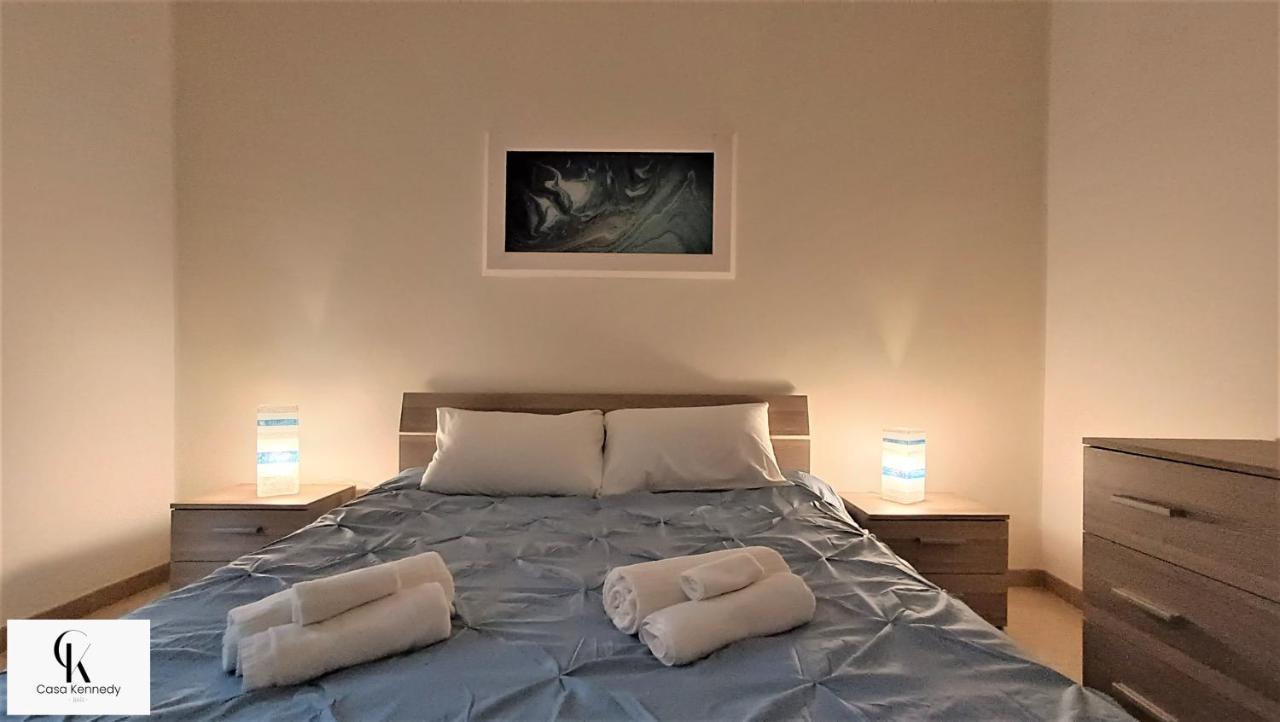 Casa Kennedy Apartment บารี ภายนอก รูปภาพ