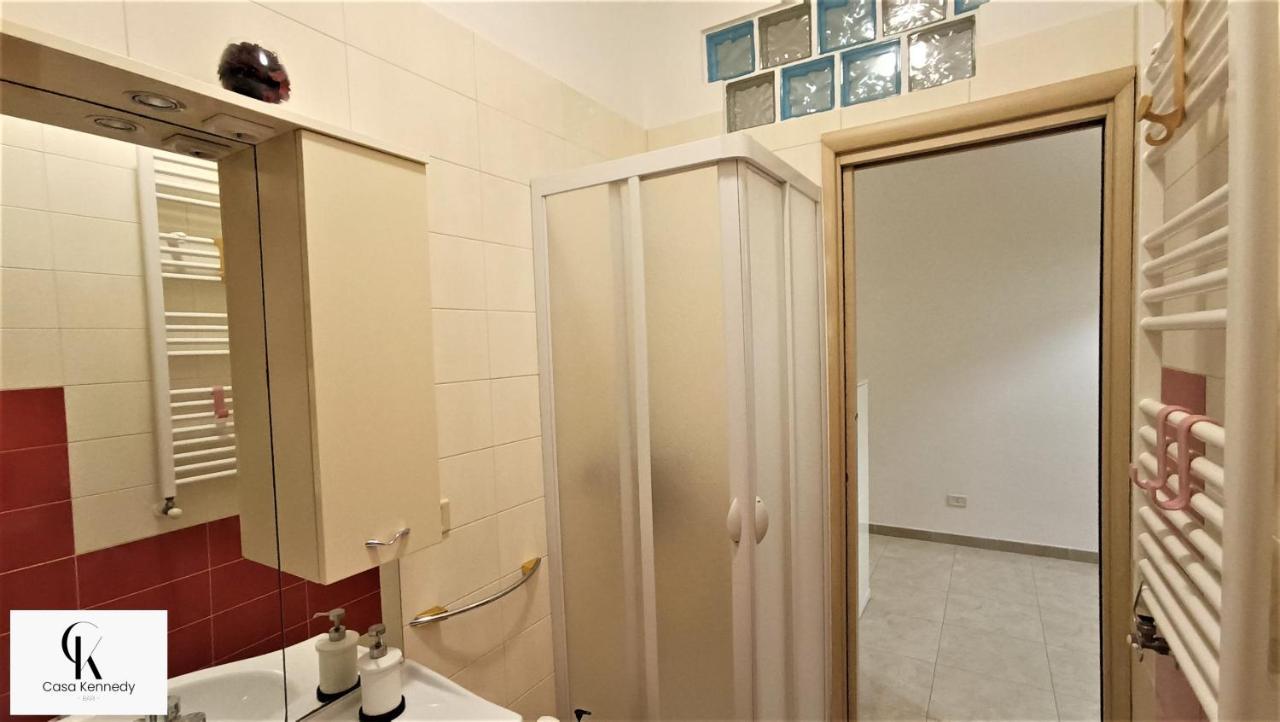 Casa Kennedy Apartment บารี ภายนอก รูปภาพ